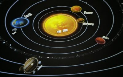 MOBILNI PLANETARIJ U ŠKOLI