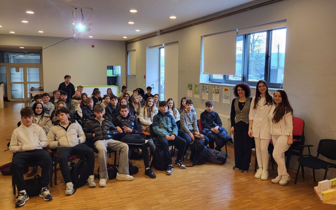 EDUKATIVNO PREDAVANJE ZA OSME RAZREDE U ORGANIZACIJI LJEKARNE KZŽ