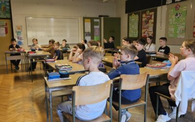 TJEDAN DAROVITIH UČENIKA – GLAZBENA RADIONICA „TIJELO KAO GLAZBALO“ („PLJESNI, LUPNI I RITAM POKRENI!“)